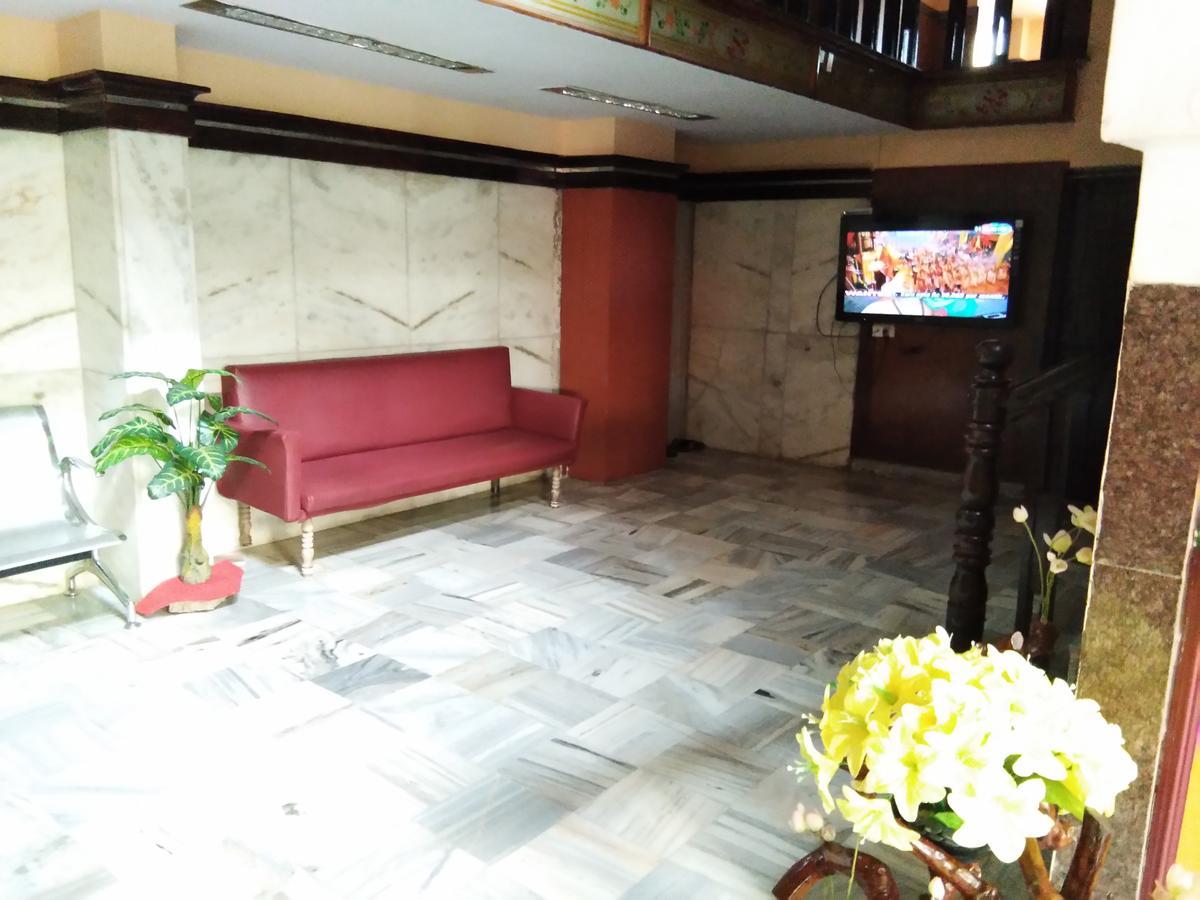 Hotel Sanman Lodge Шімоґа Екстер'єр фото